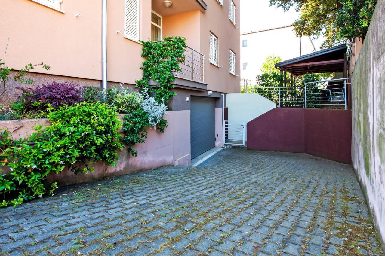 F&R Apartments II Rovinj Exterior photo